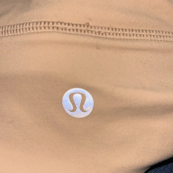 Lululemon Align Reversible Bra *Light Support, A/B Cup
Contour / Contour size 12 - Picture 10 of 10